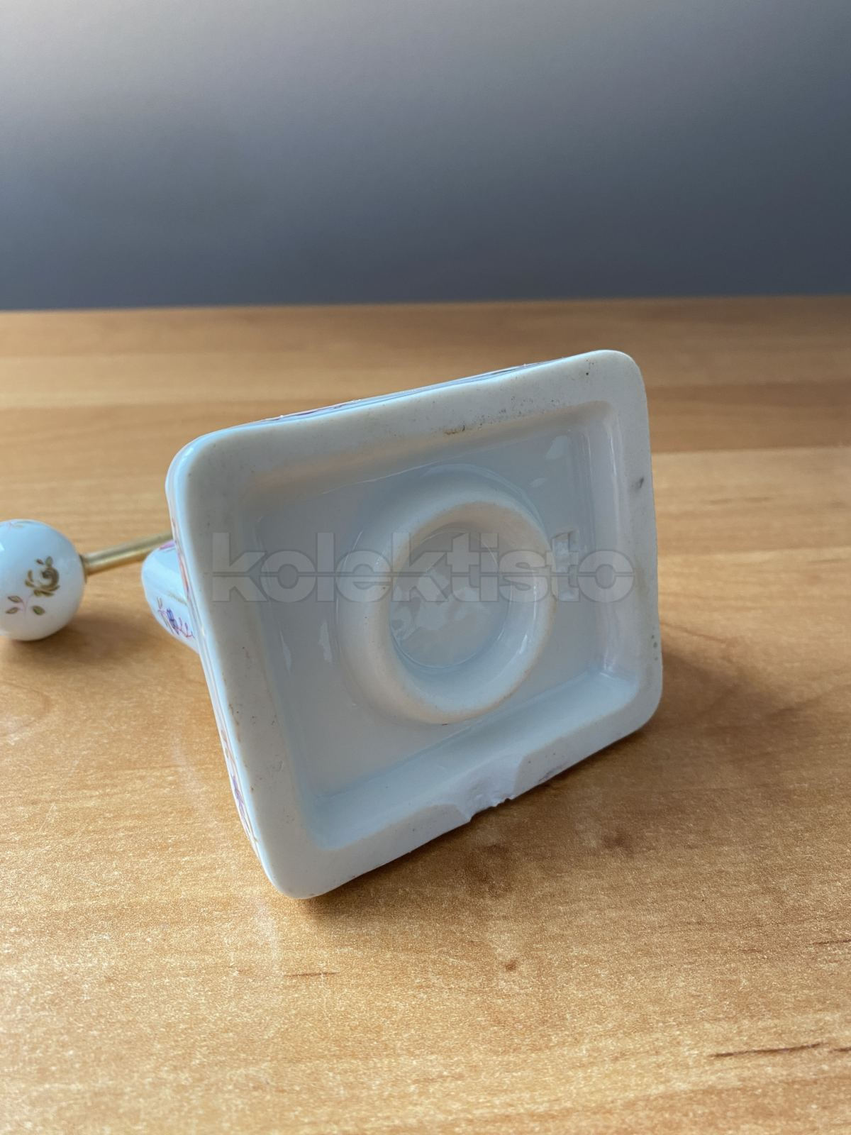 Porcelánový vřetenový louskáček na ořechy, zn. RPM - Rosenthal Porcelnafabrik Marktrewitz