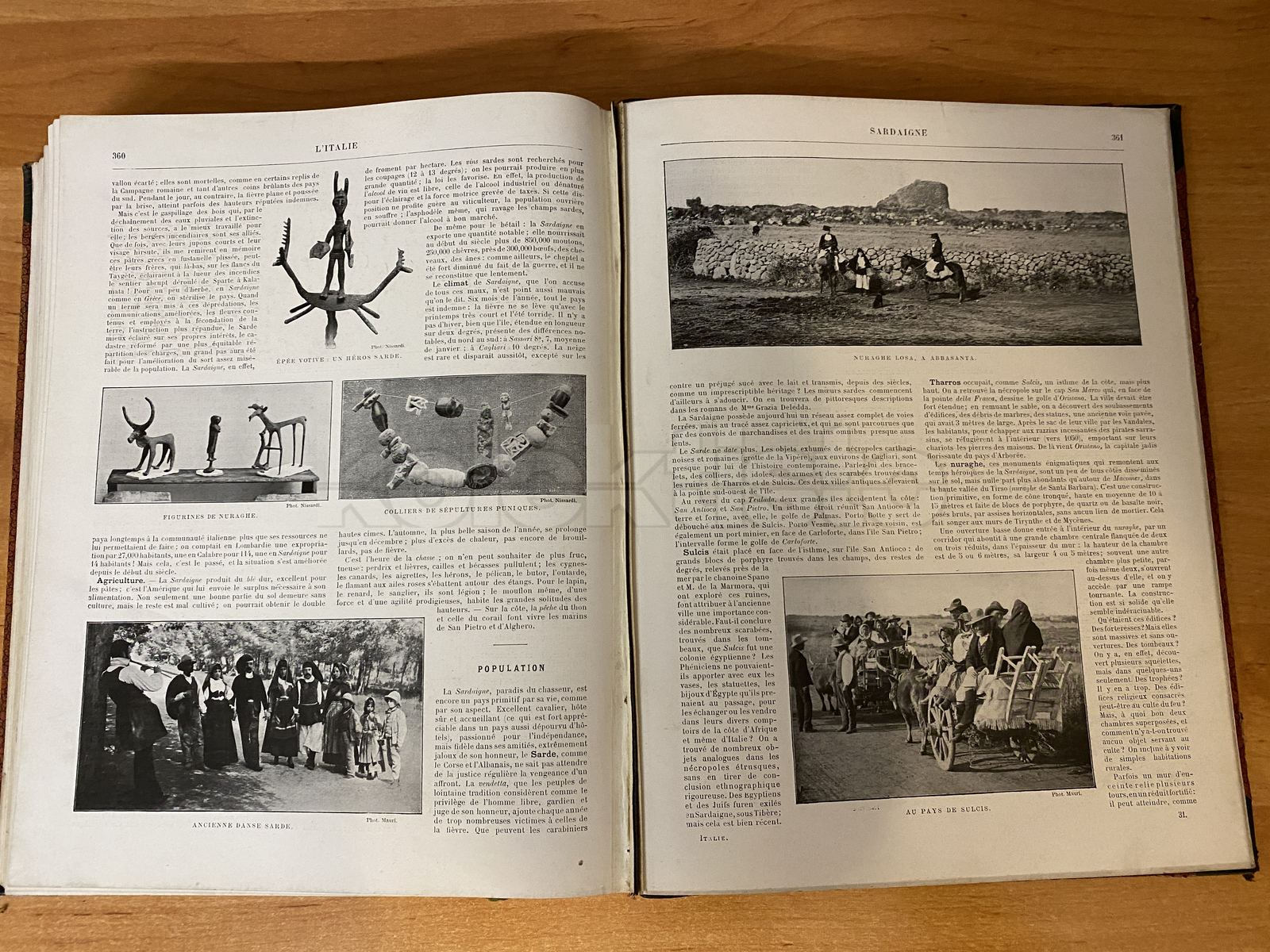 Kniha L´ITALIE ILUSTRÉE, autor P. Jousset, 748 fotografií