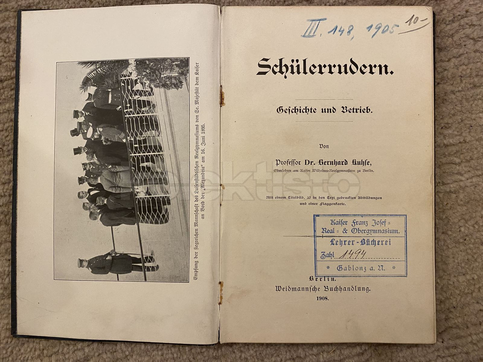 Kniha SCHÜLERRNDERN, originálná vazba
