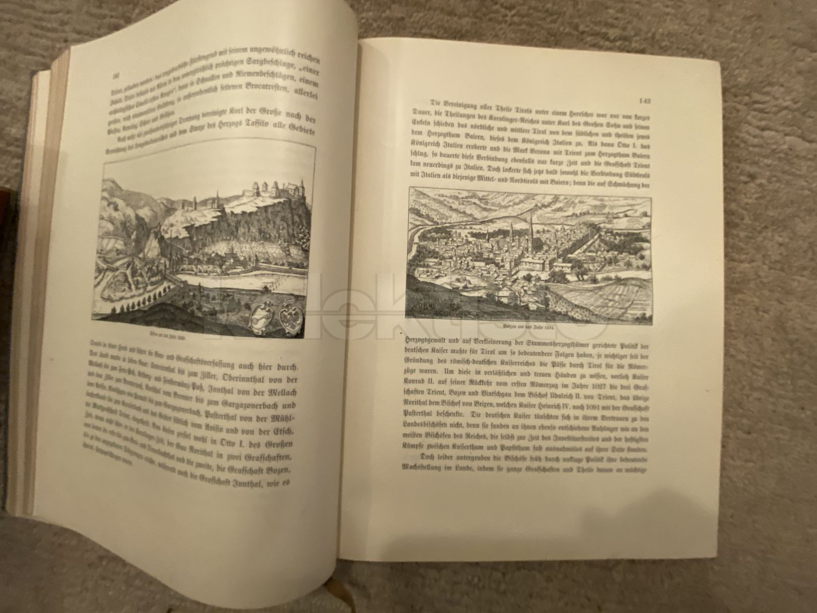 Kniha TIROL UND VORARLBERG, originální vazba