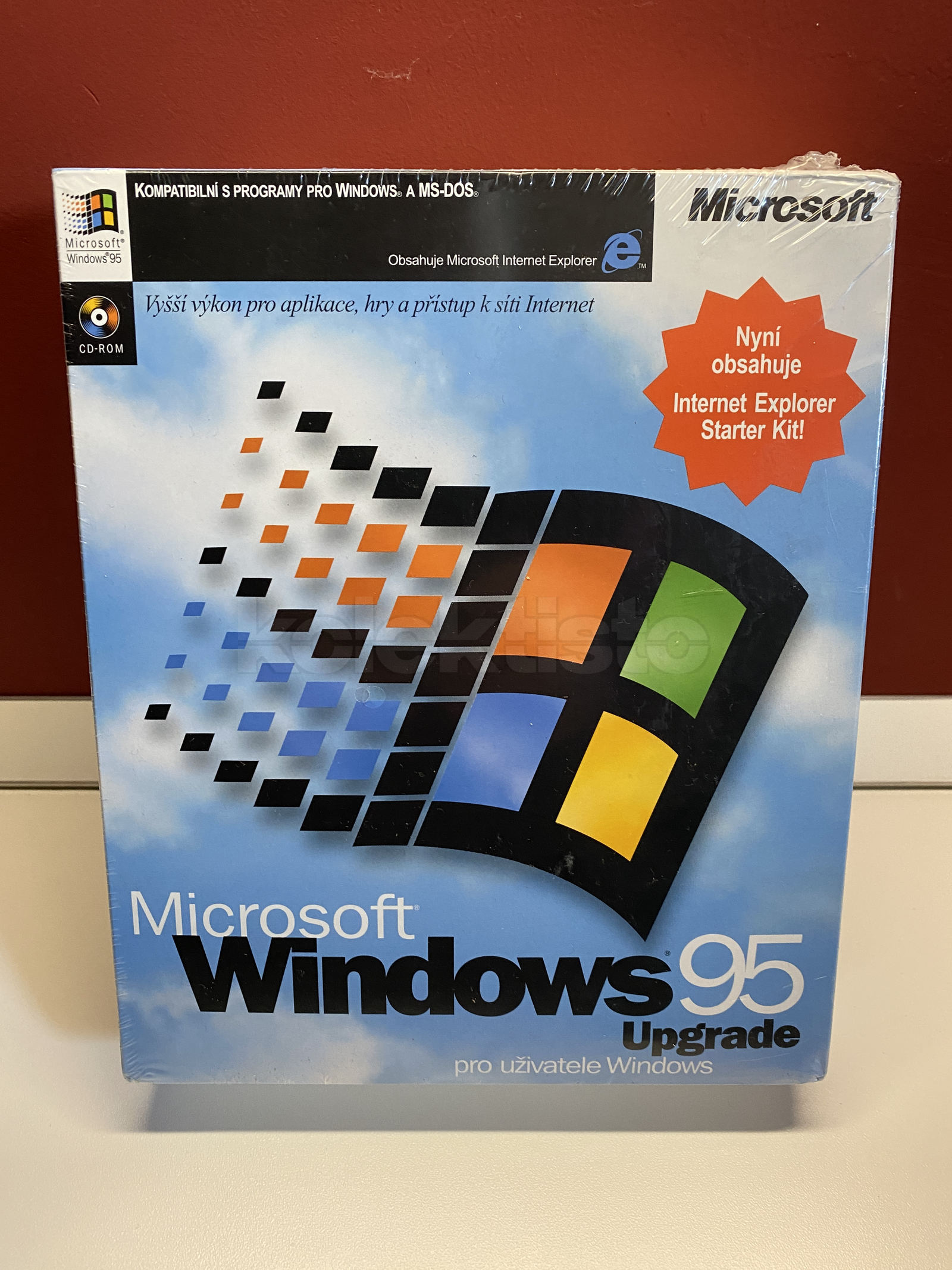 Microsoft Windows 95 Upgrade, nerozbaleno, v perfektním stavu, pro sběratele starého softwaru