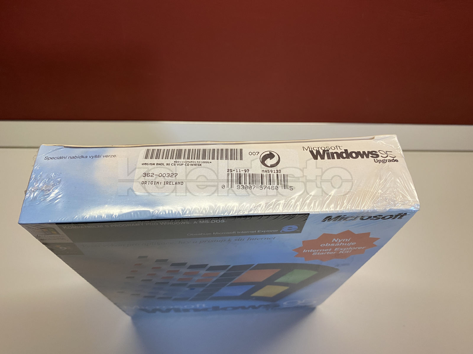 Microsoft Windows 95 Upgrade, nerozbaleno, v perfektním stavu, pro sběratele starého softwaru