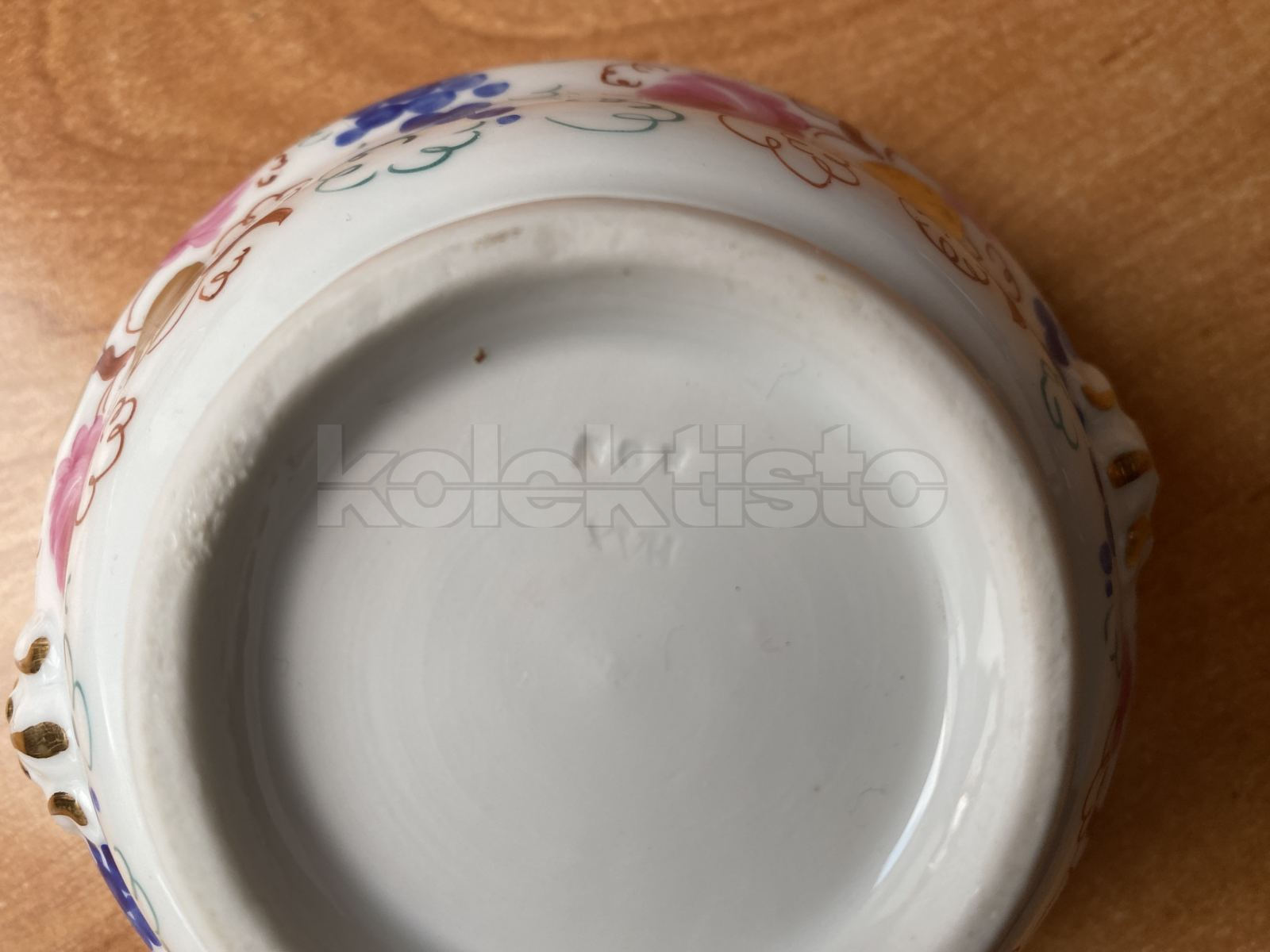 Porcelánová cukřenka