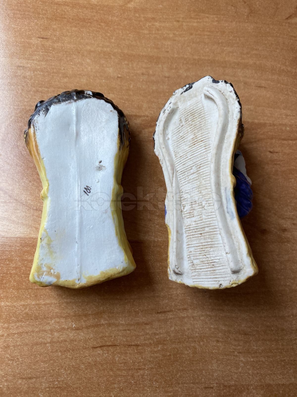 Porcelánová dóza na sirky