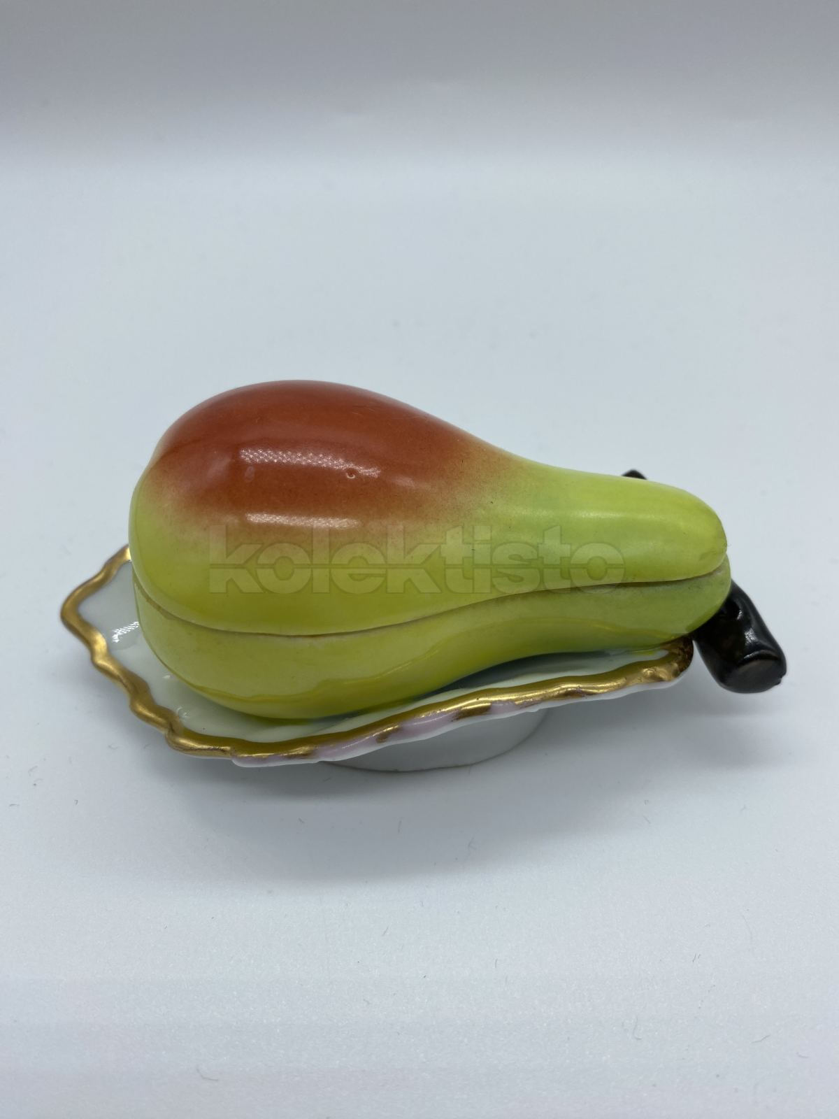 Porcelánová dóza HRUŠKA