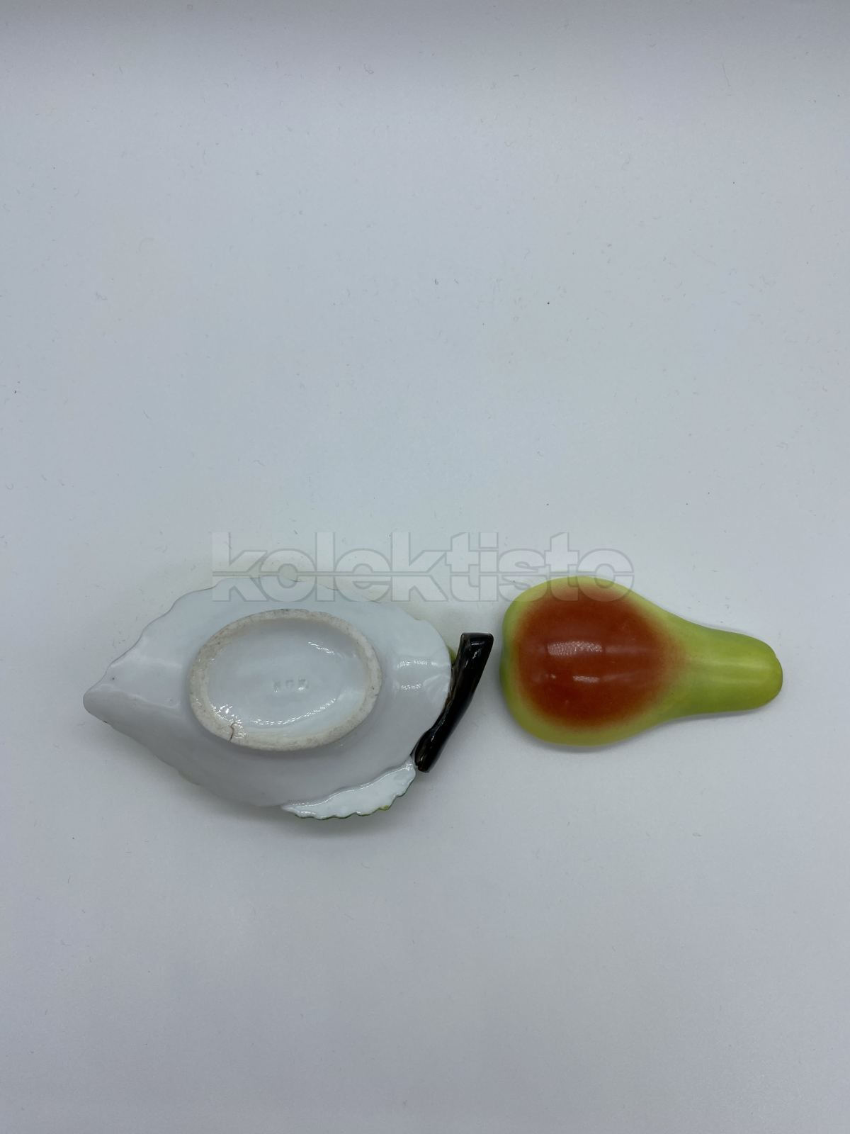 Porcelánová dóza HRUŠKA