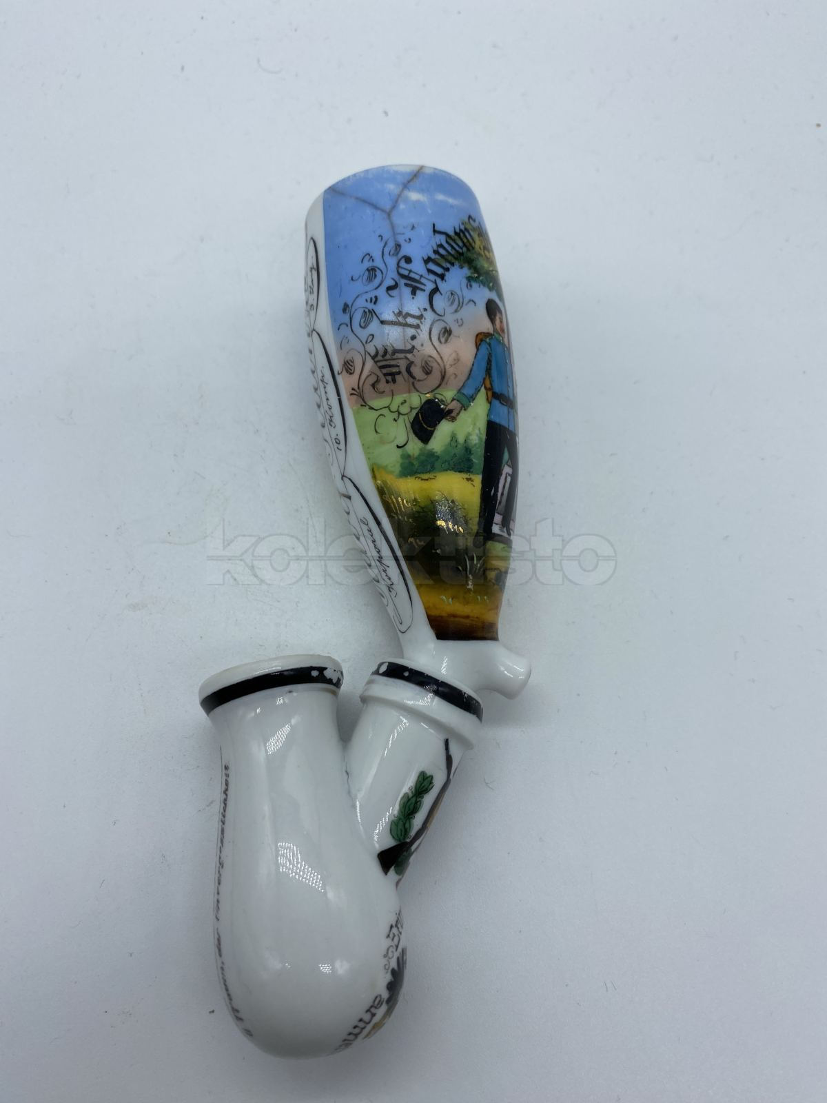 Porcelánová vojenská fajfka PĚŠÁK