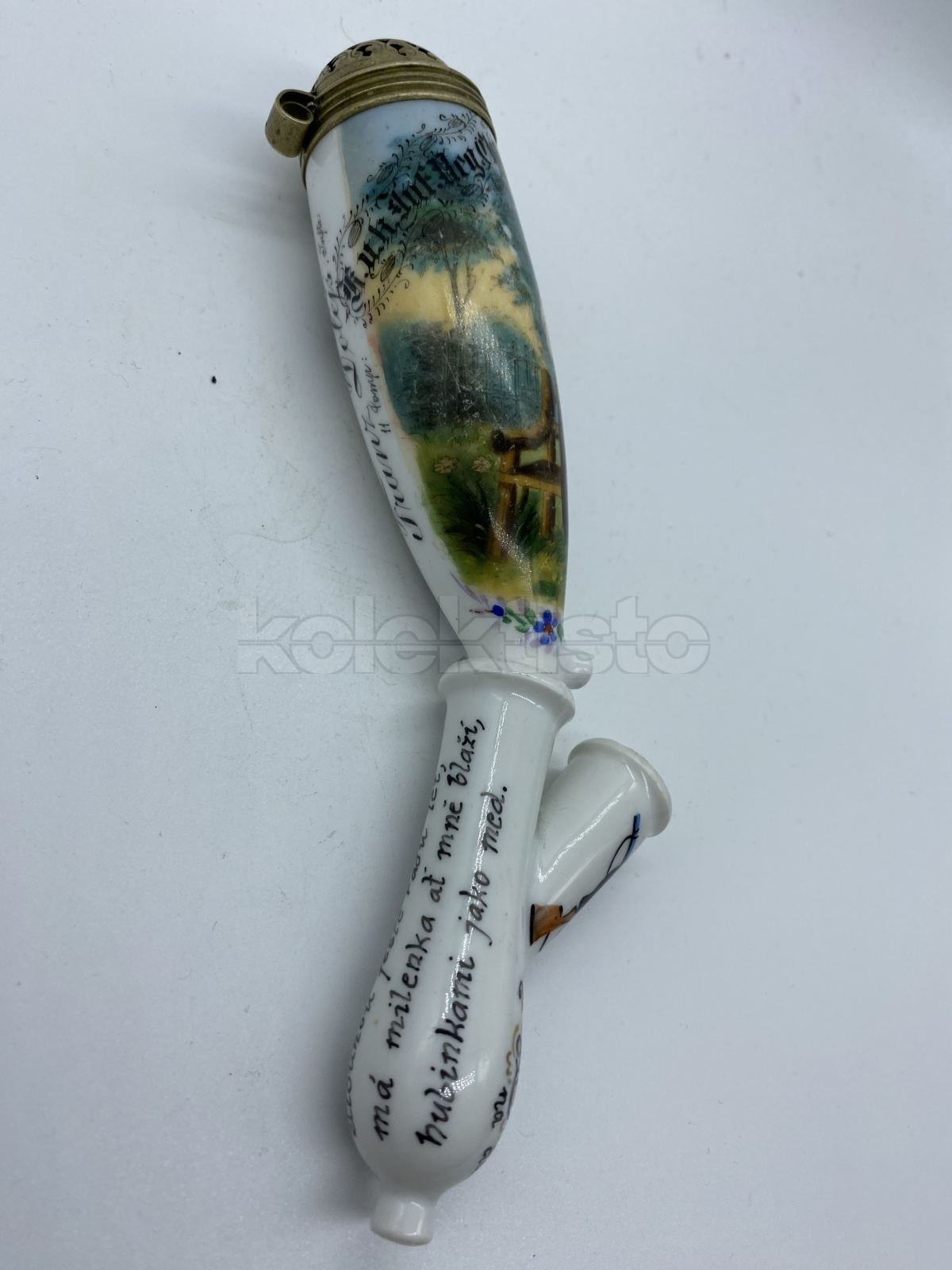 Porcelánová vojenská fajfka PĚŠÁK