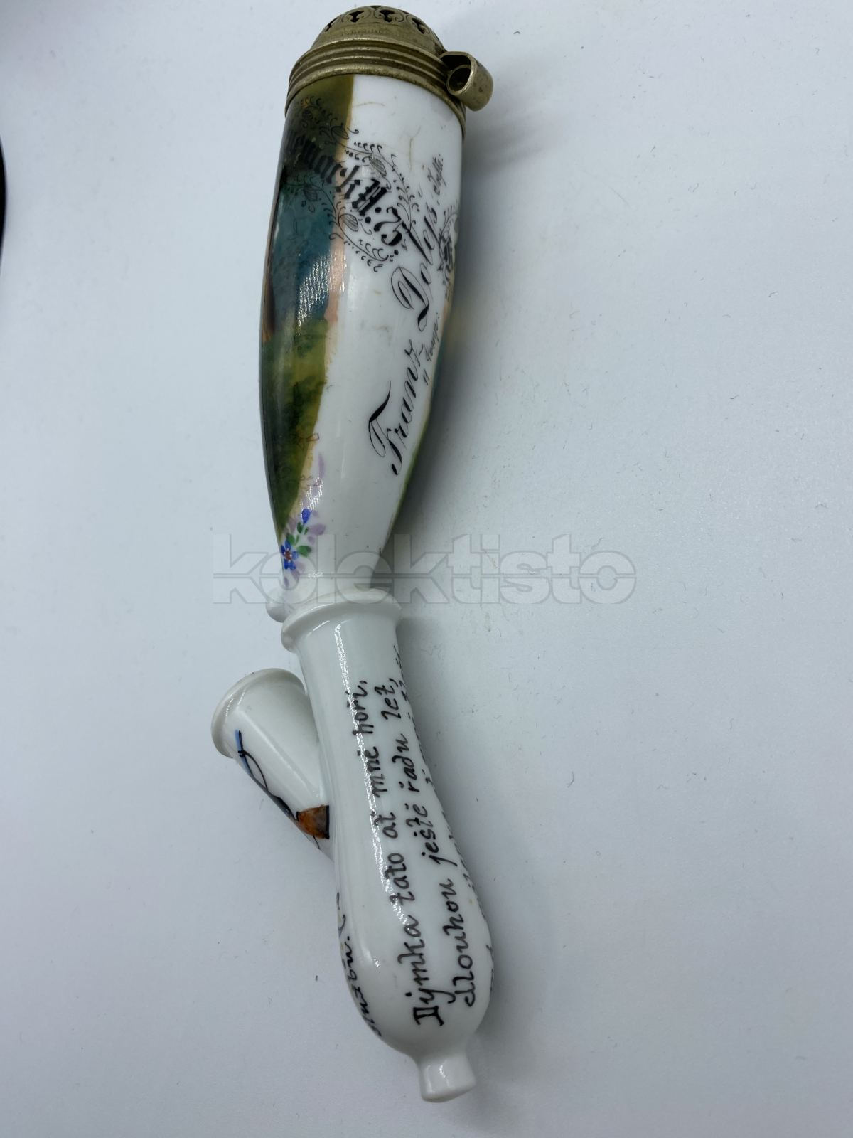 Porcelánová vojenská fajfka PĚŠÁK