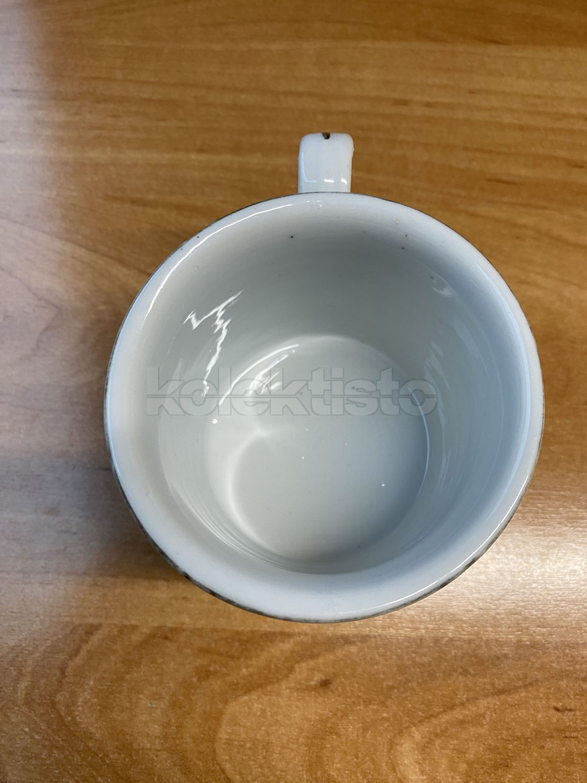 Porcelánový hrnek
