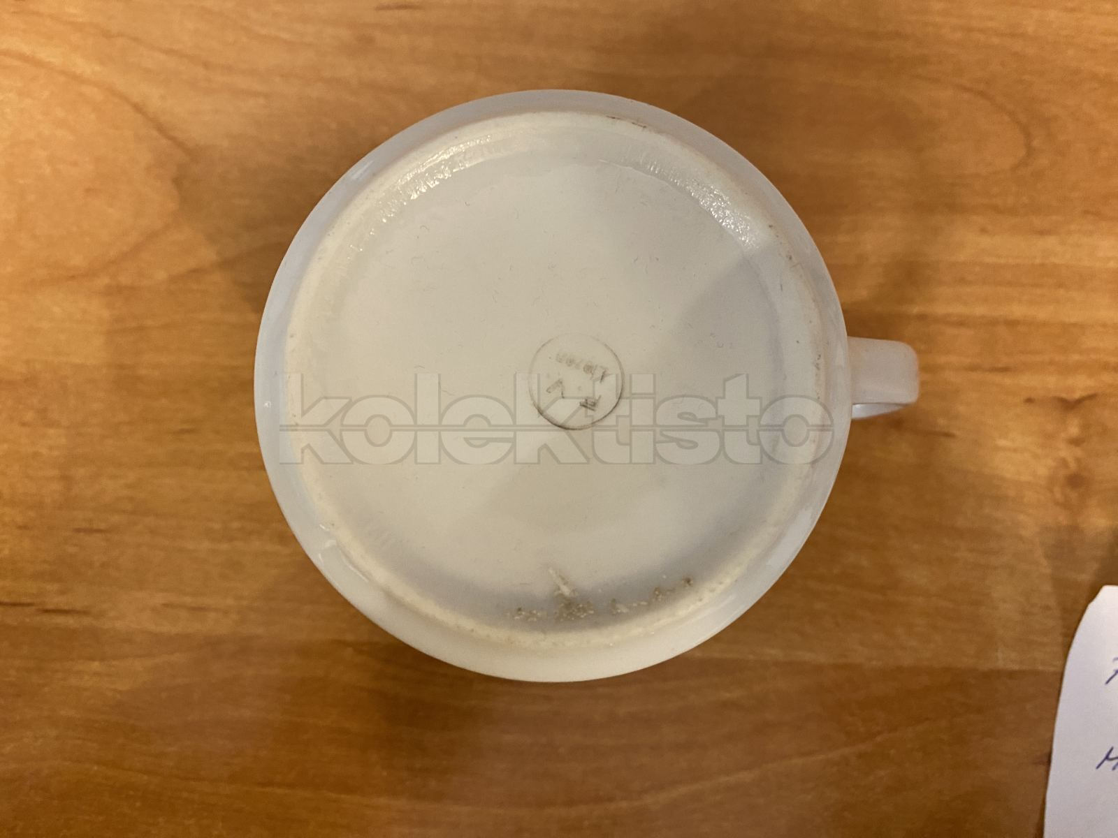 Porcelánový hrnek sobrázkem města BRIXLEGG