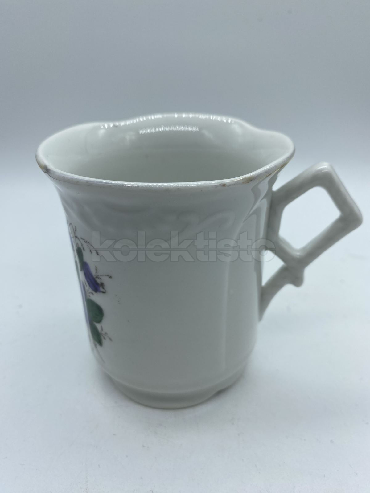 Porcelánový hrnek