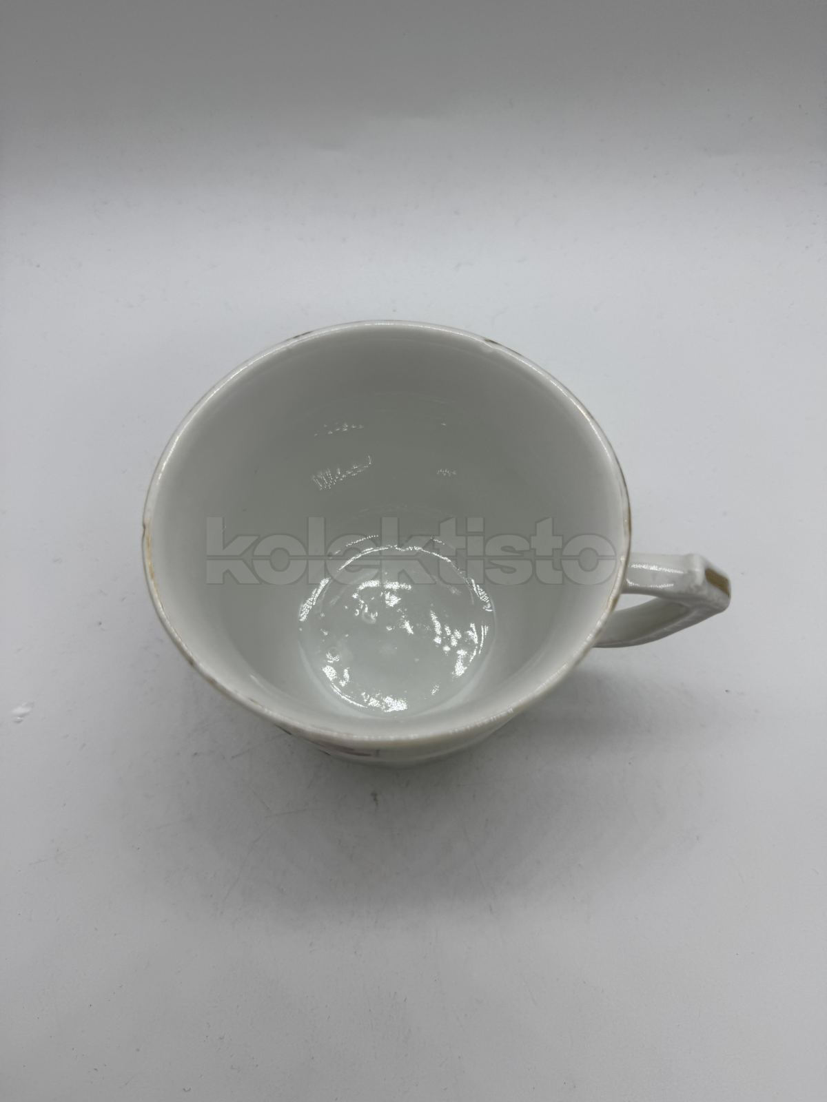 Porcelánový hrnek