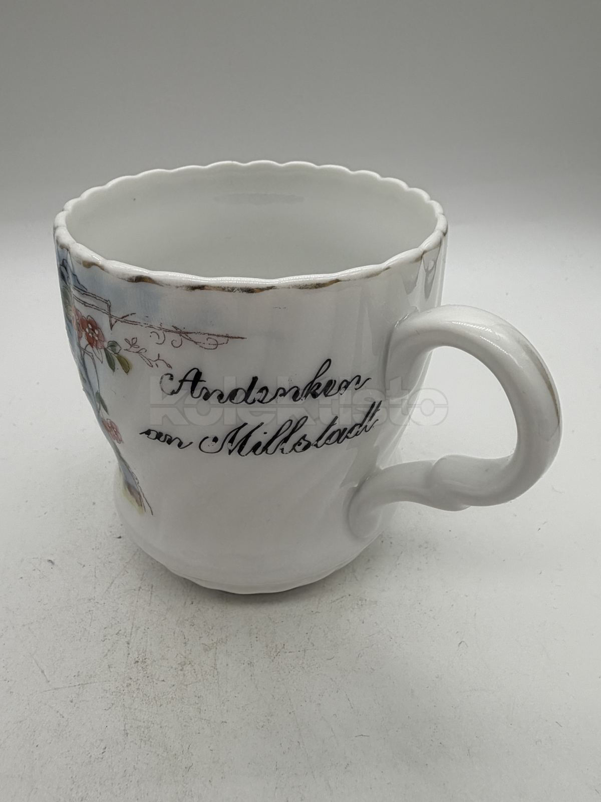 Porcelánový hrnek