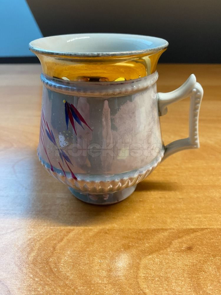 Porcelánový hrnek MUŠLÁK
