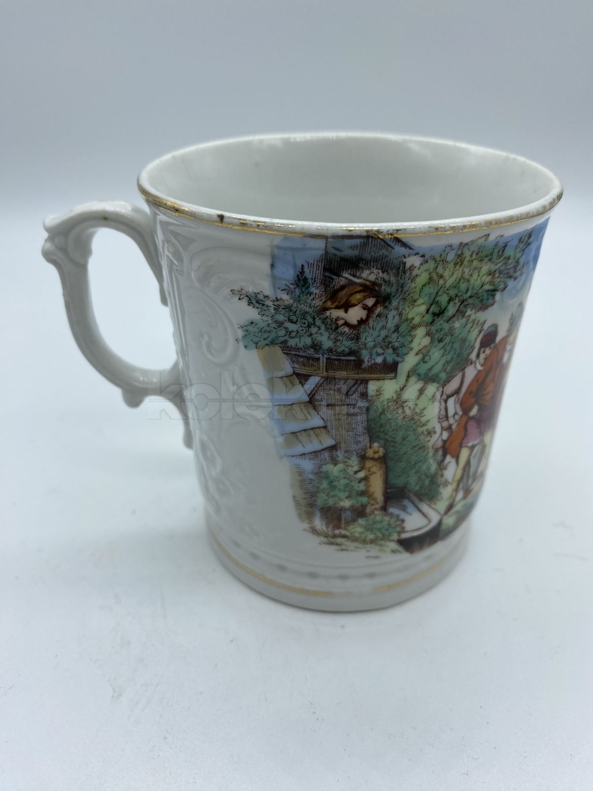 Porcelánový hrnek s básničkou a plastikou