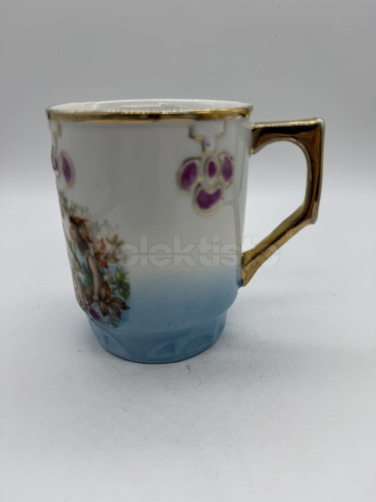 Porcelánový vánoční hrnek