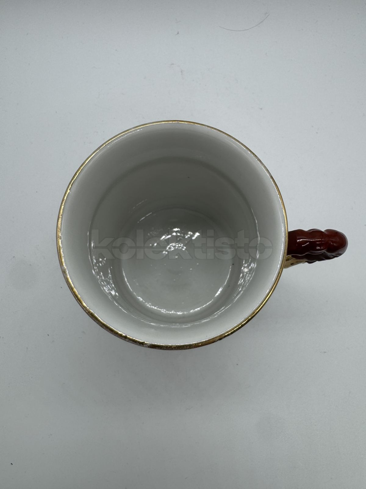 Porcelánový malovaný hrnek