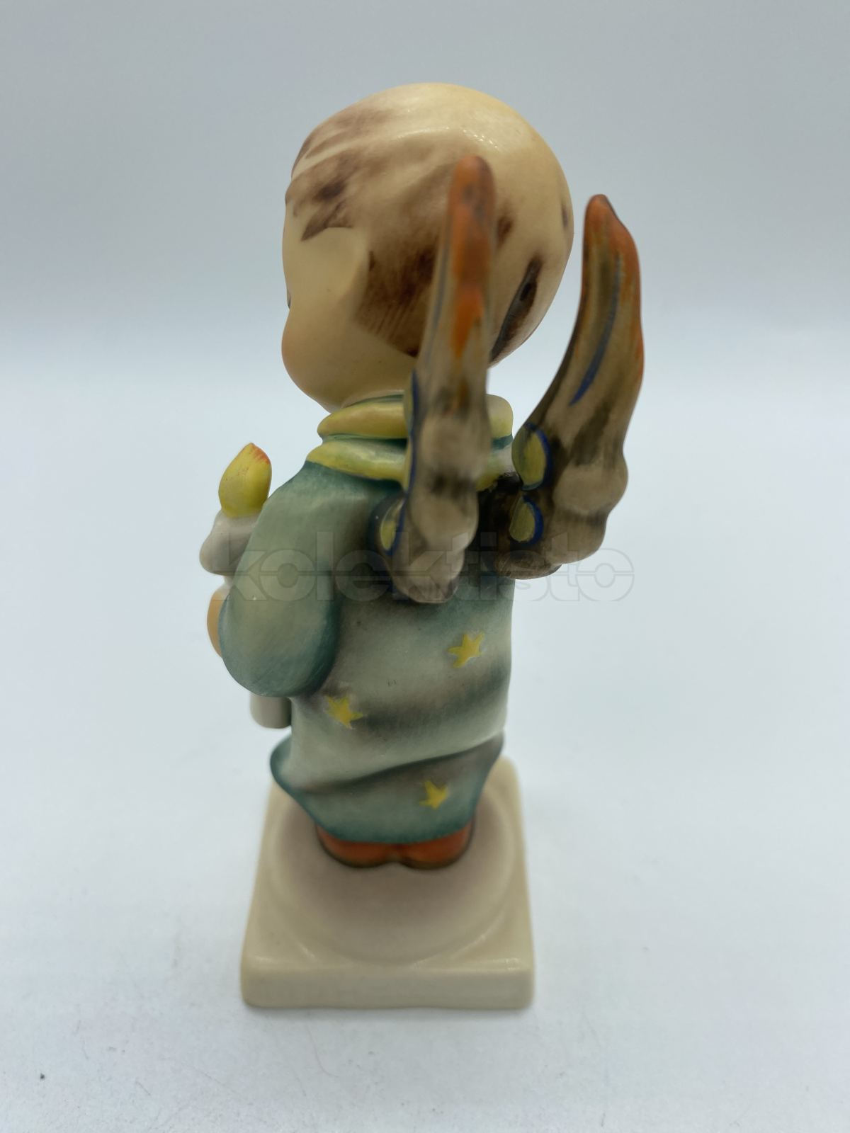 Porcelánová figurka ANDÍLEK 2