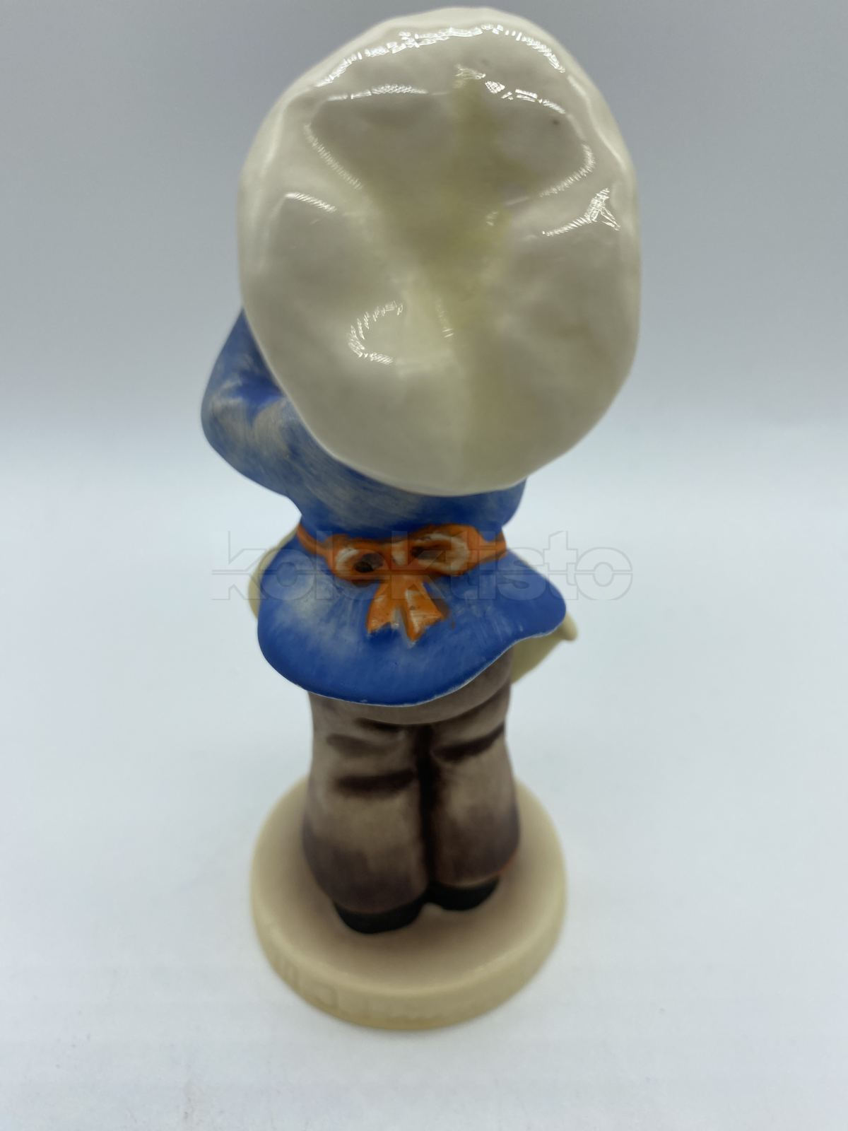Porcelánová figurka MALÝ CUKRÁŘ