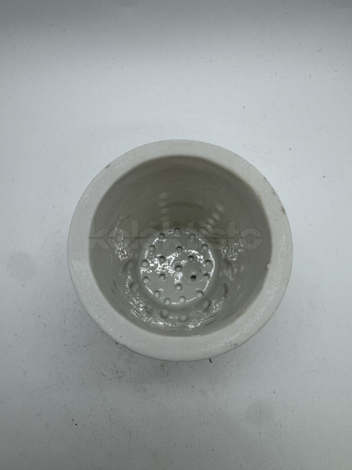 Porcelánový kalíšek