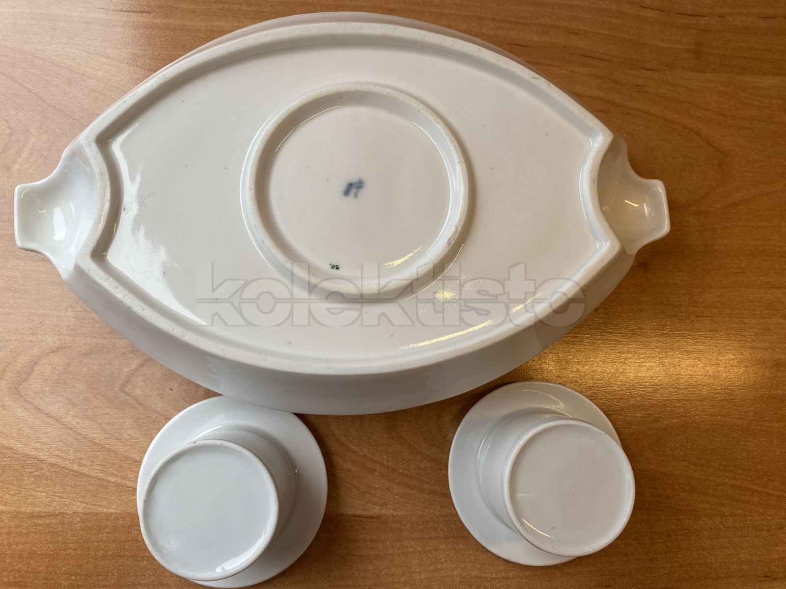 Porcelánový kalamář