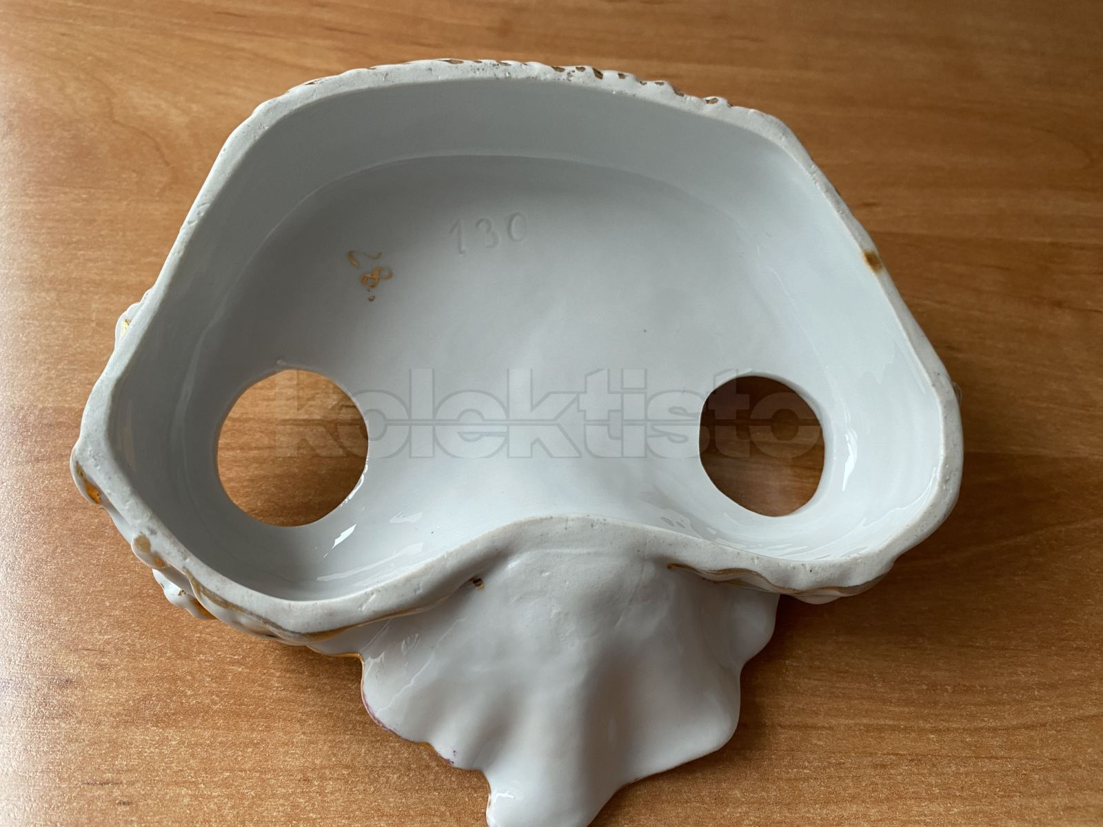 Porcelánový kalamář