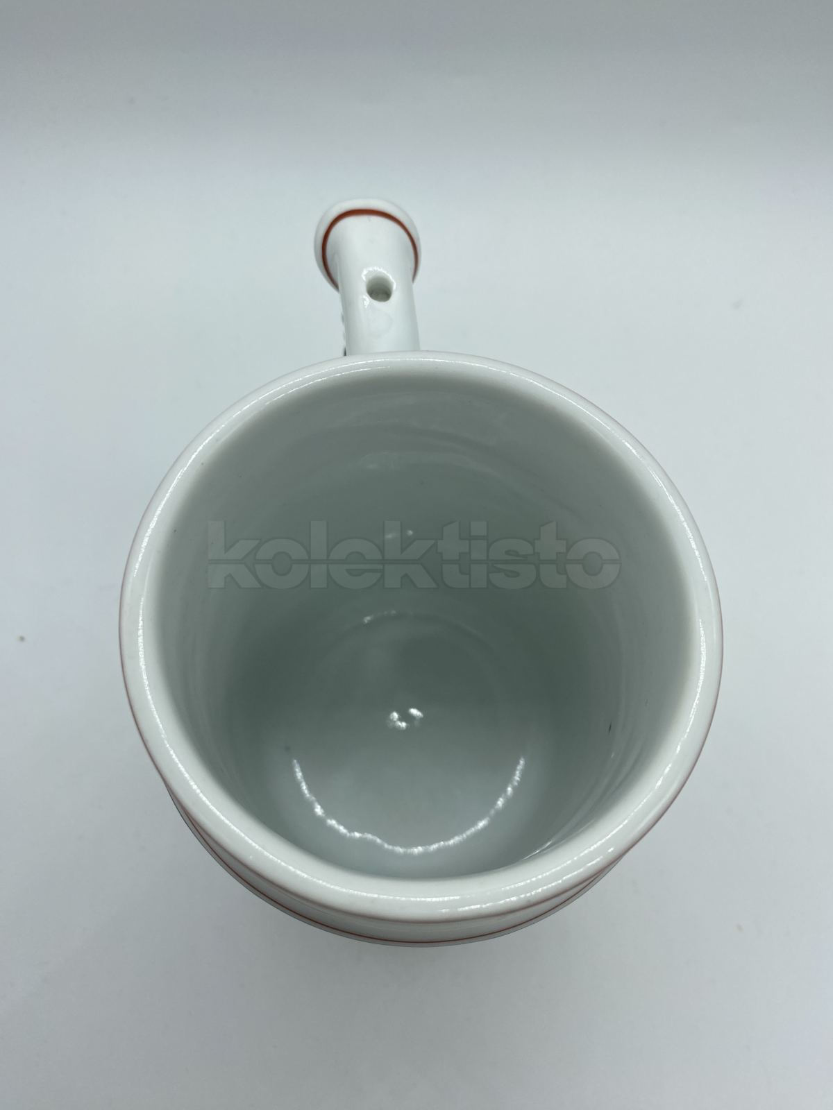 Porcelánový korbel