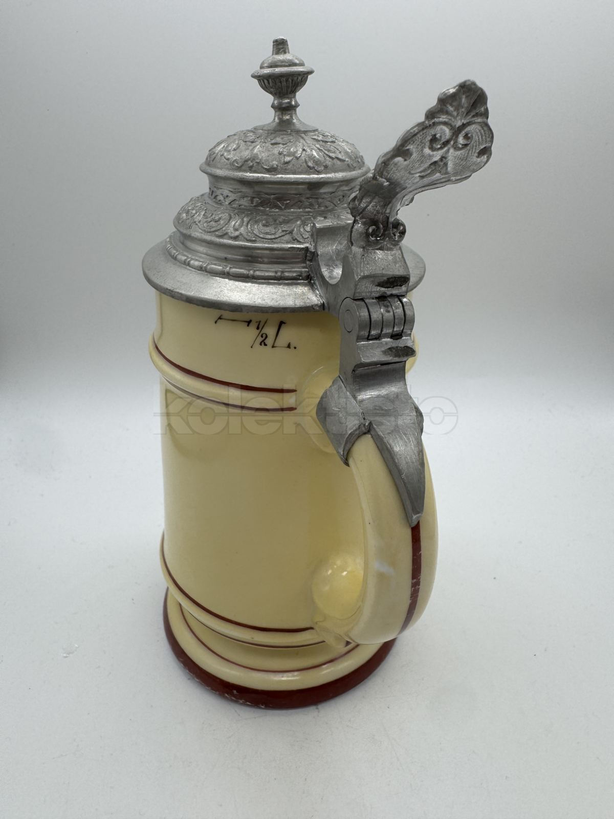 Porcelánový korbel s průsvitkou