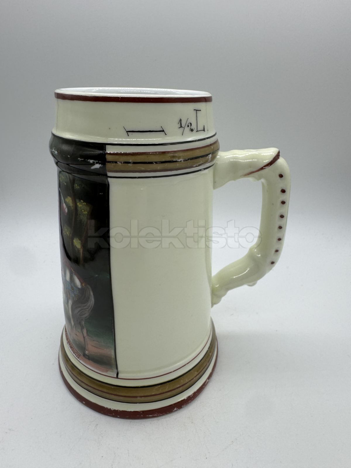 Porcelánový korbel s průsvitkou