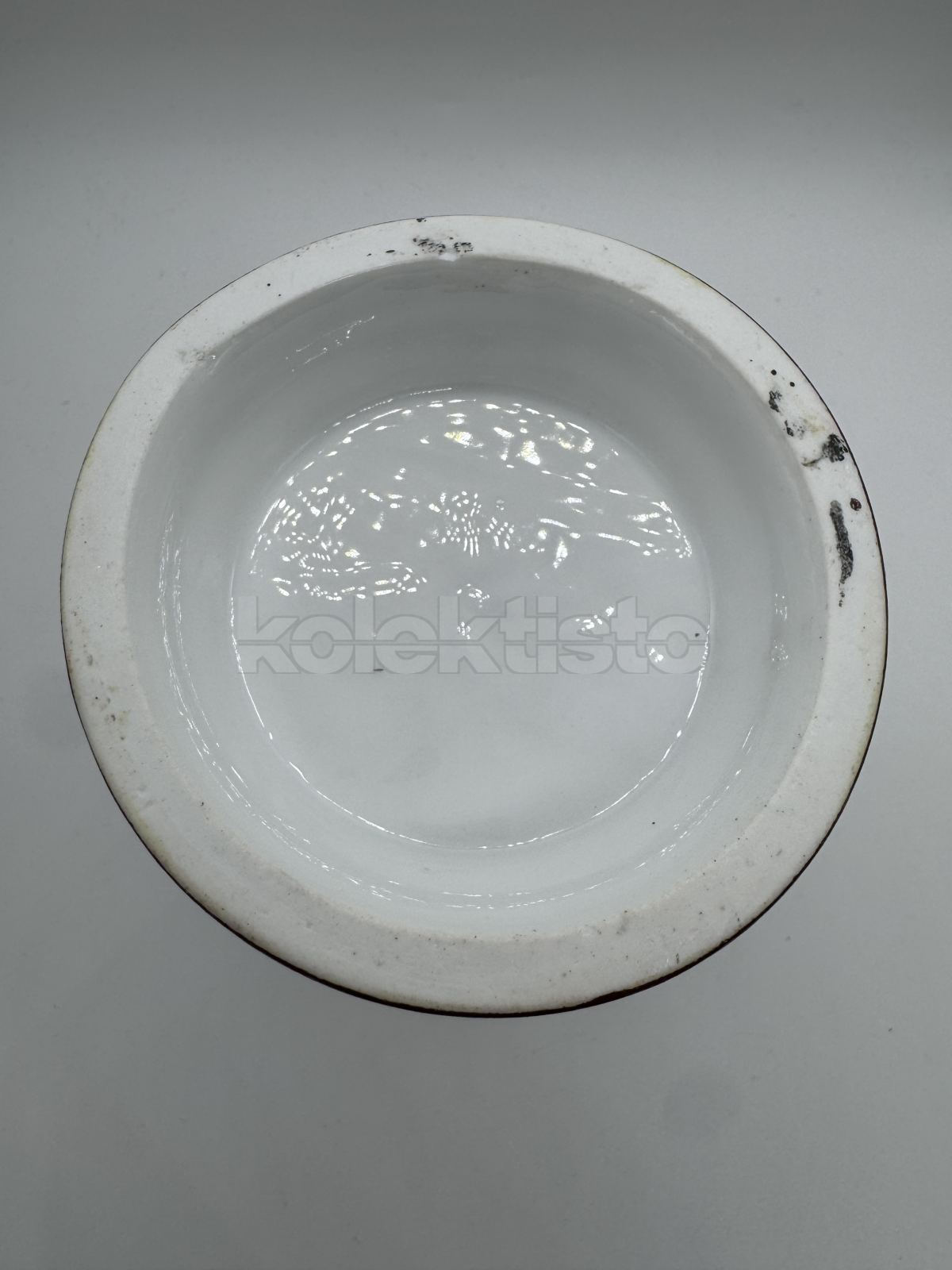 Porcelánový korbel s průsvitkou
