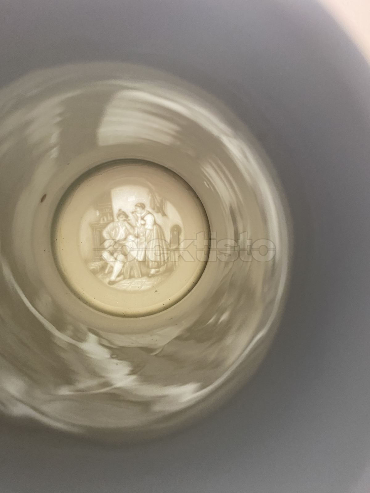 Porcelánový korbel s průsvitkou SEDLÁK S PLUHEM