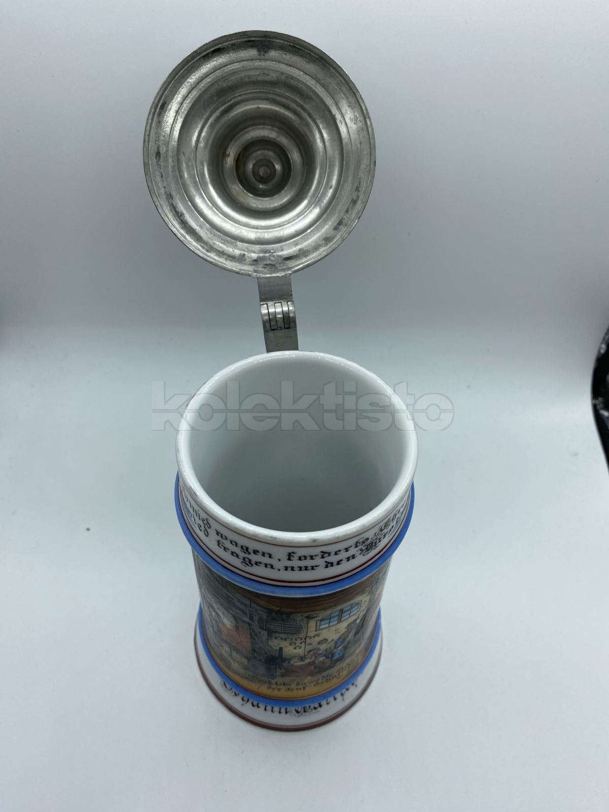Porcelánový korbel s malbou povolání KOVÁŘ s průsvitkou