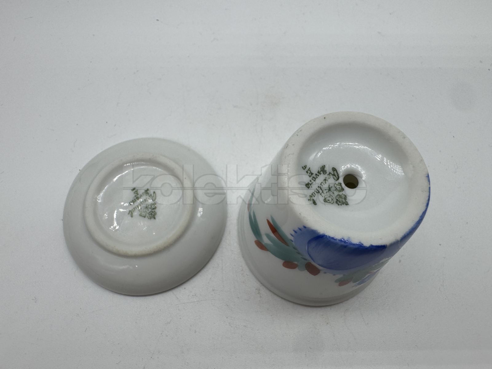 Porcelánový malovaný květináček