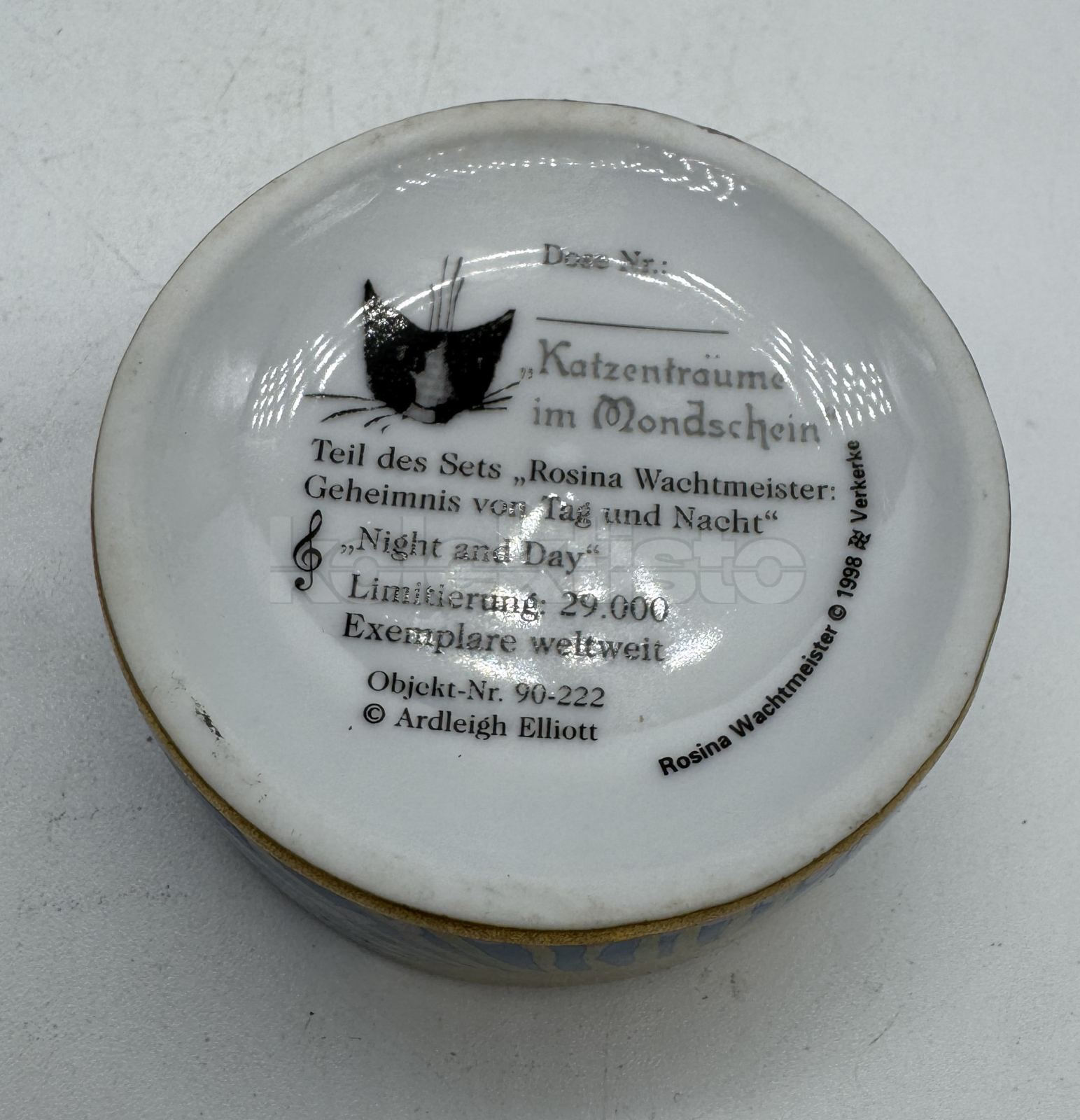 Porcelánová mistička, 2 různé druhy