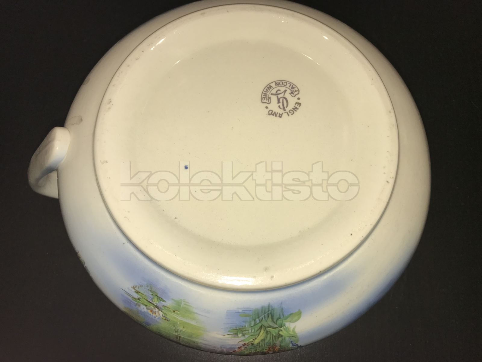 Porcelánový nočník č.24