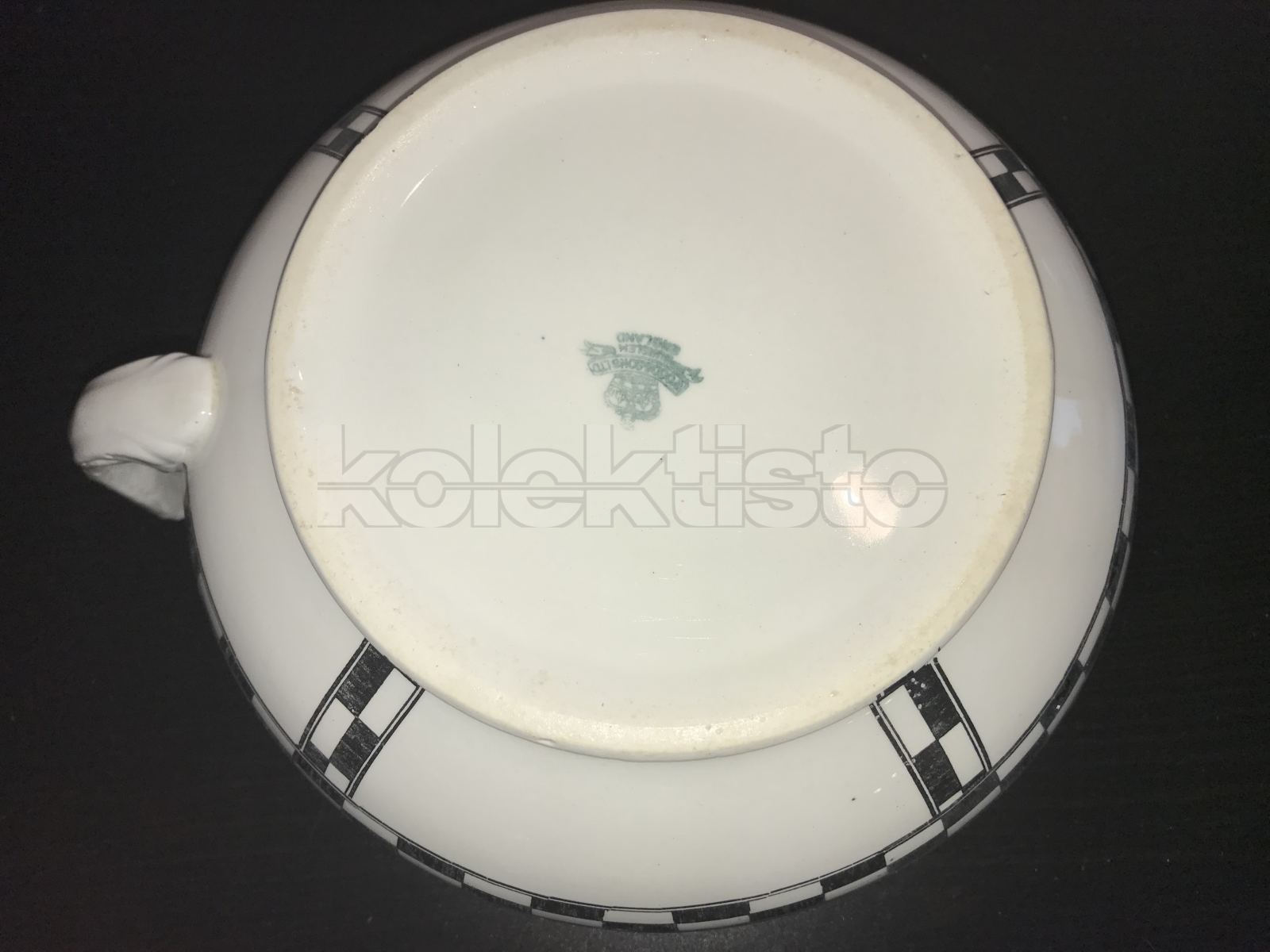 Porcelánový nočník č.37