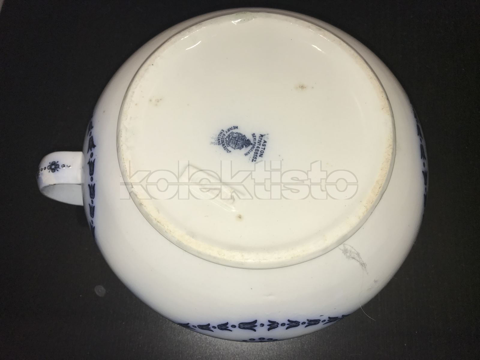 Porcelánový nočník č.67
