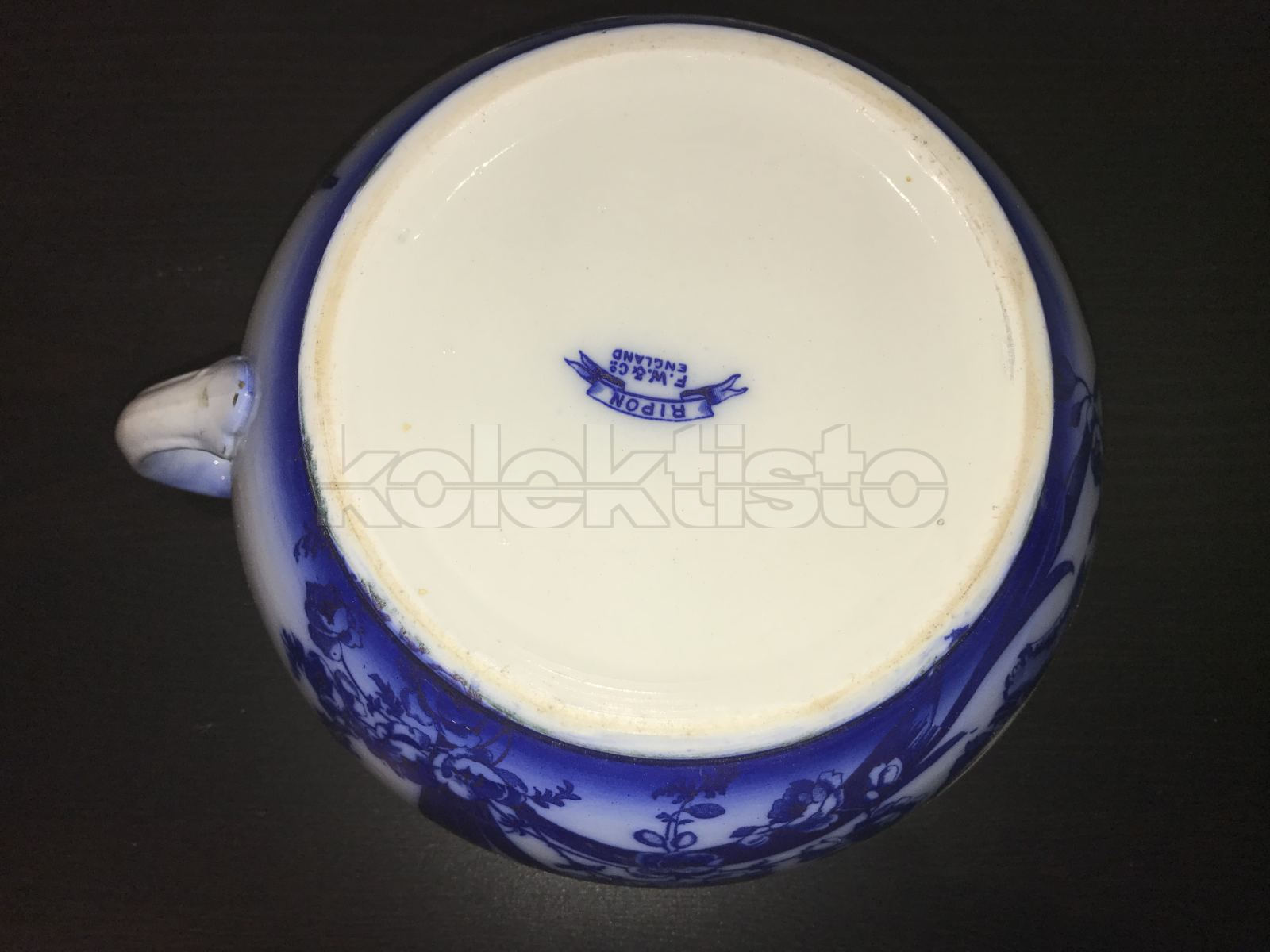 Porcelánový nočník č.85