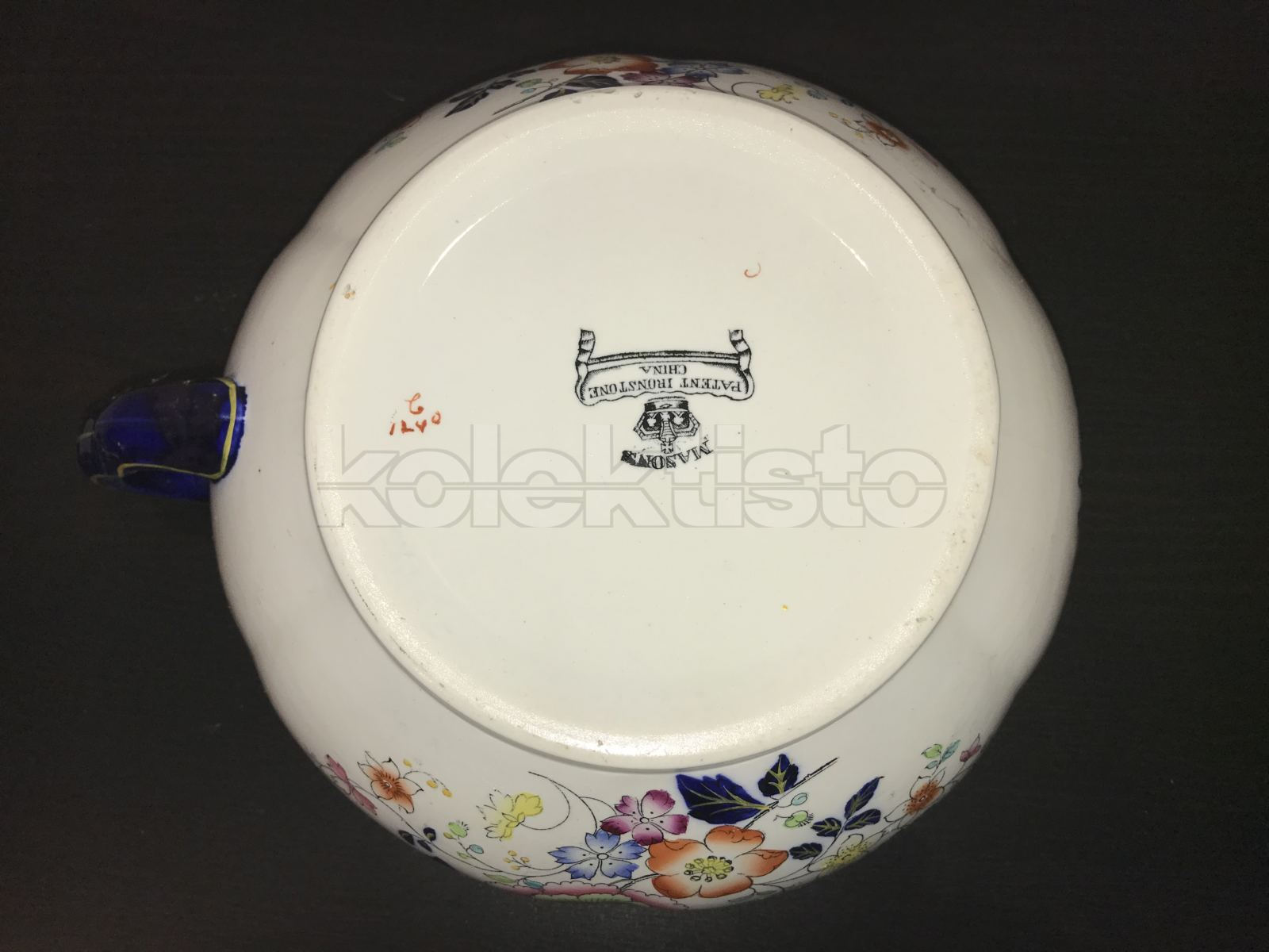 Porcelánový nočník č.86