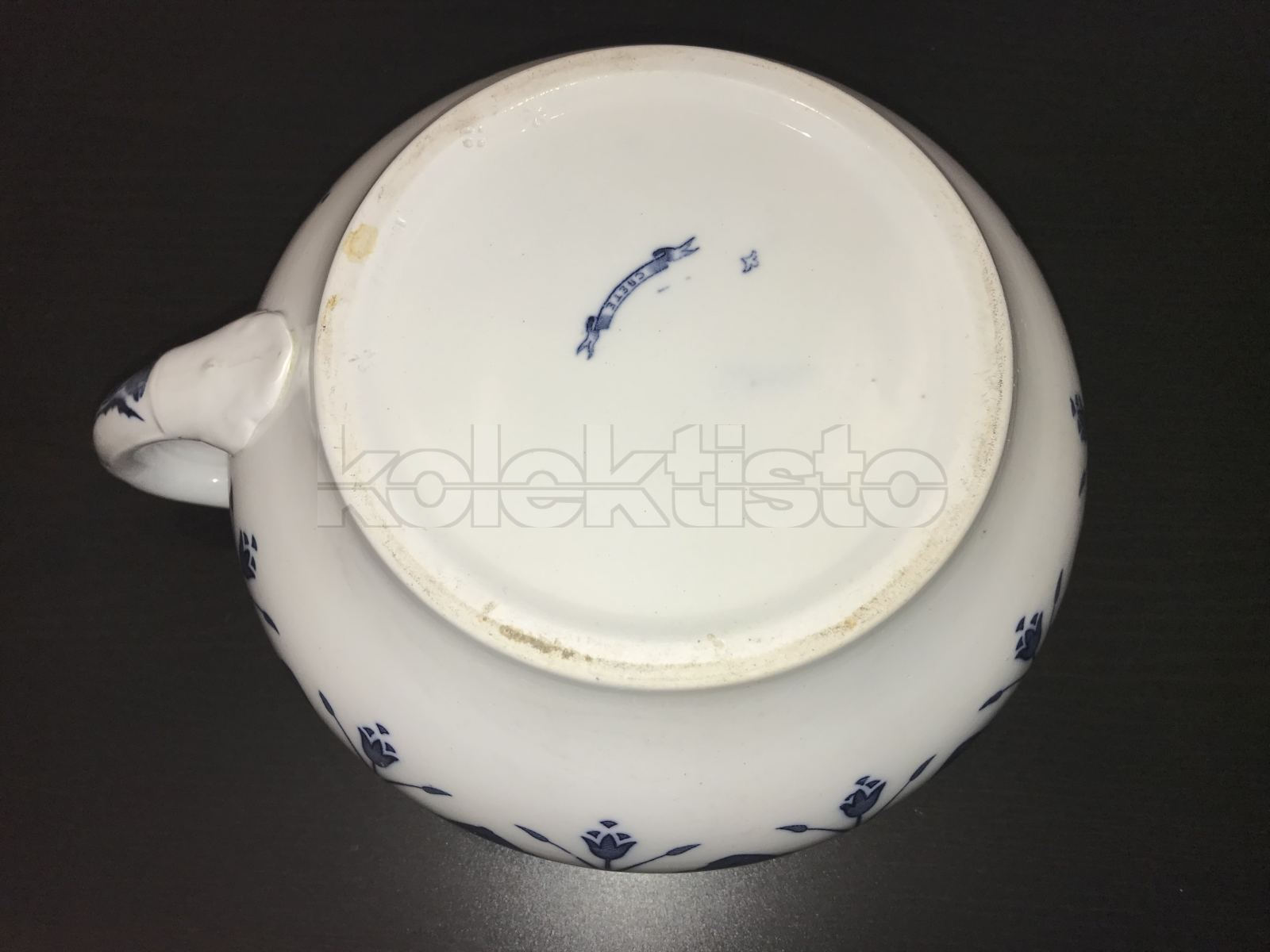 Porcelánový nočník č.87