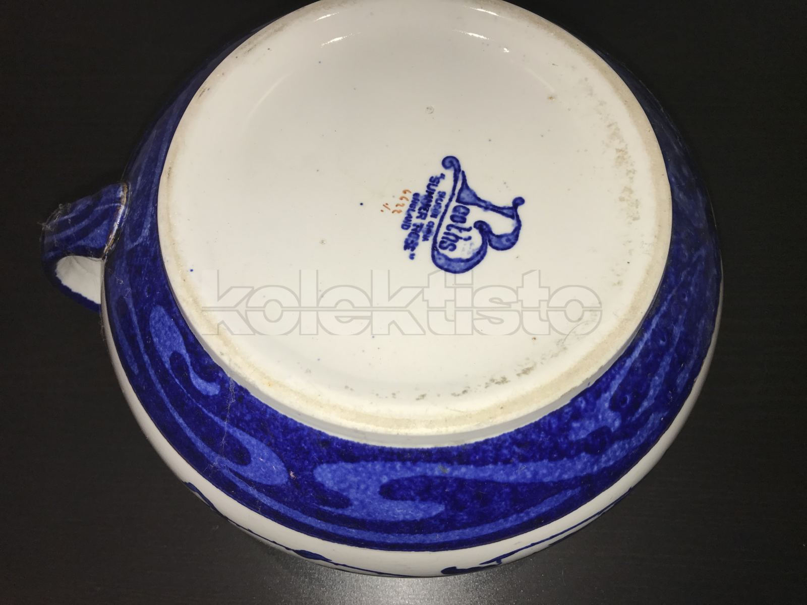 Porcelánový nočník č.88