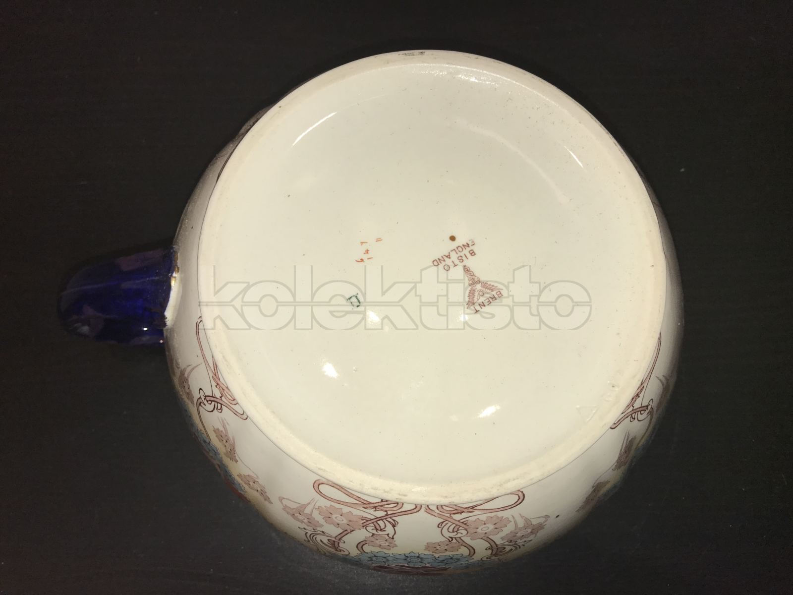 Porcelánový nočník č.117