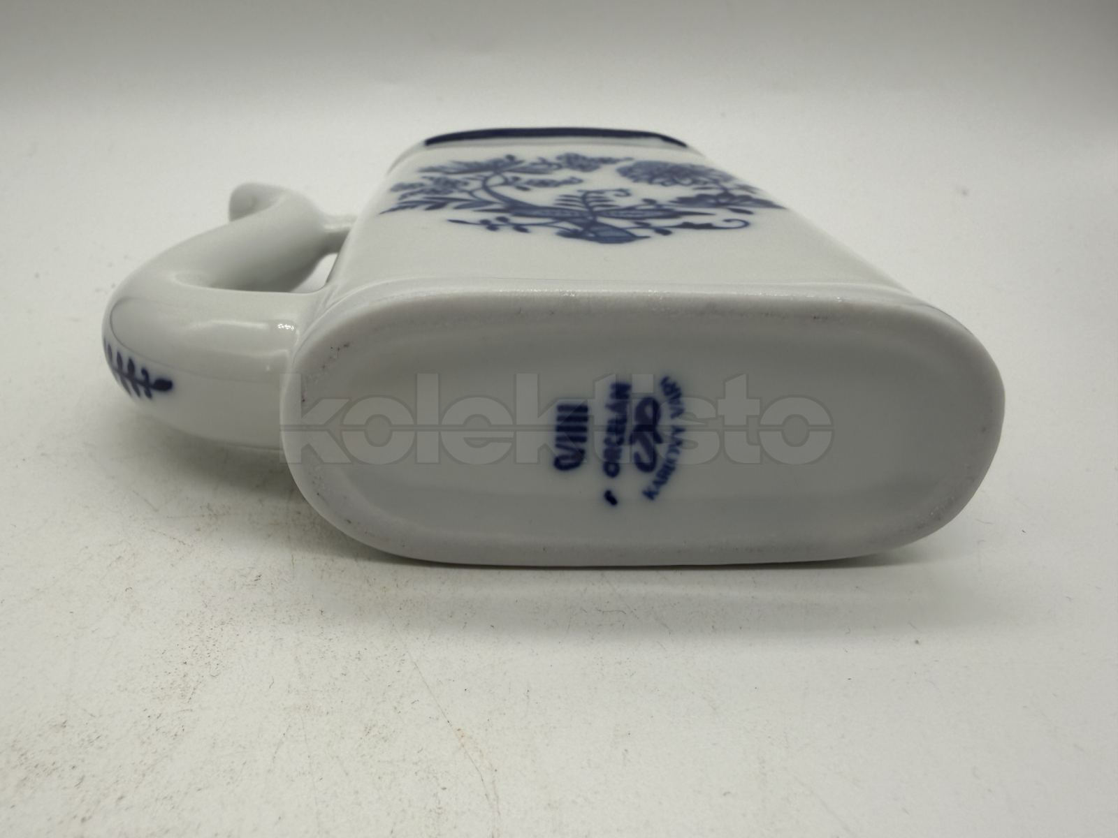 Porcelánový lázeňský pohárek Karlovy Vary
