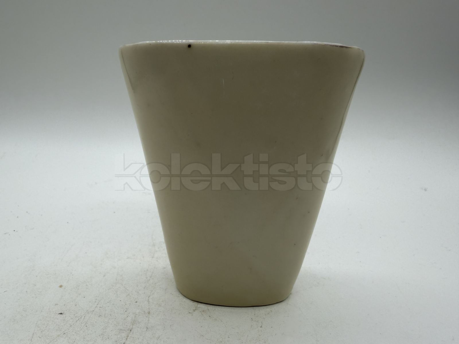 Porcelánový malovaný talířek BAD KOOHLGRUB