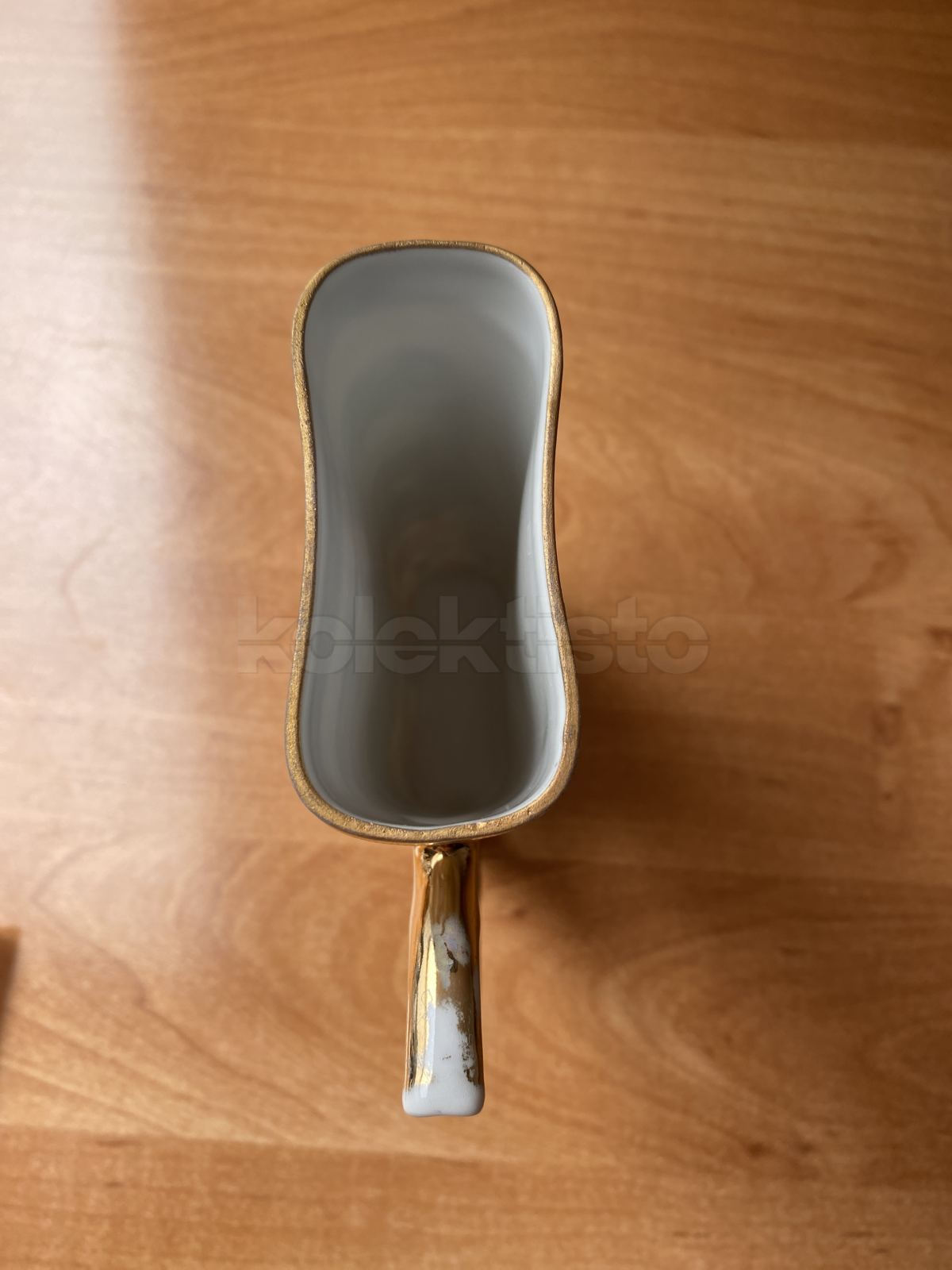 Porcelánový lázeňský pohárek