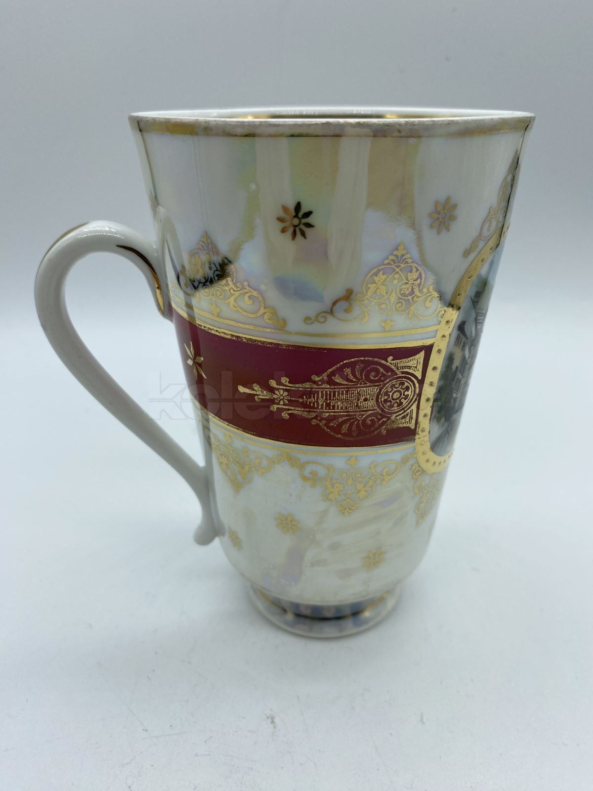 Porcelánový lázeňský pohárek Karlovy Vary