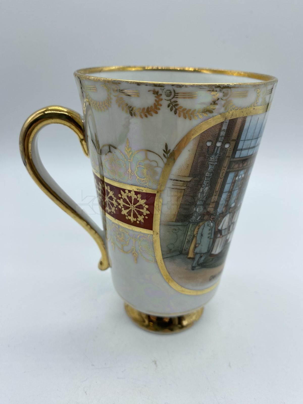 Porcelánový lázeňský pohárek Karlovy Vary