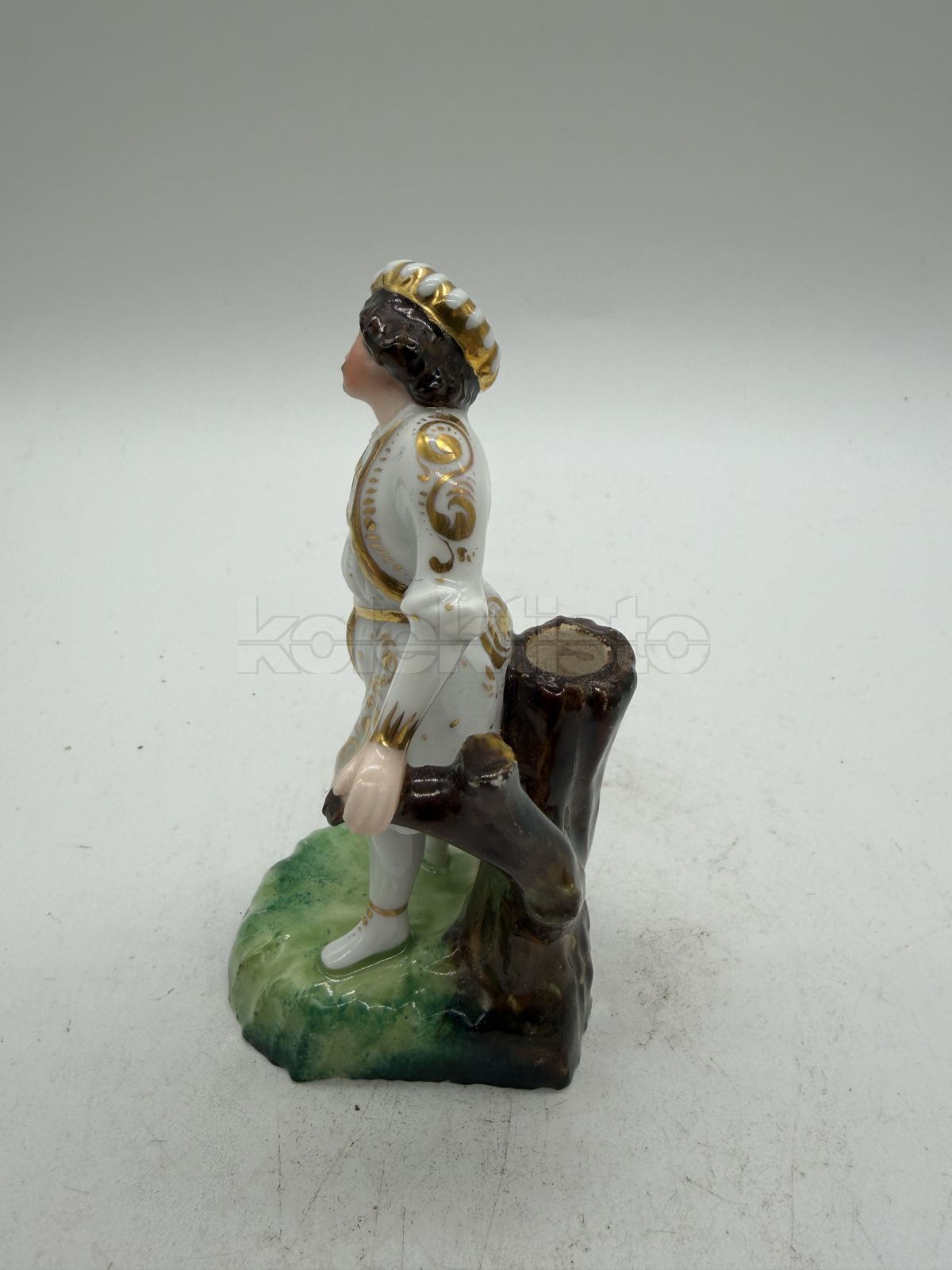 Porcelánová soška