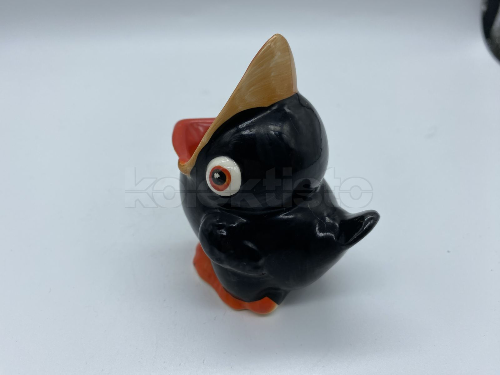 Porcelánový stojánek na párátka